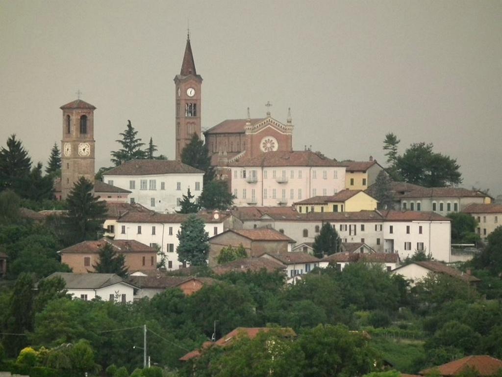 San Rocco Di Villa Di Isola D'Asti Phòng bức ảnh